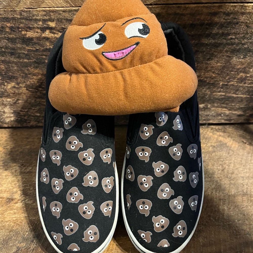 Poop 💩 Happens! - Picture 6 of 6